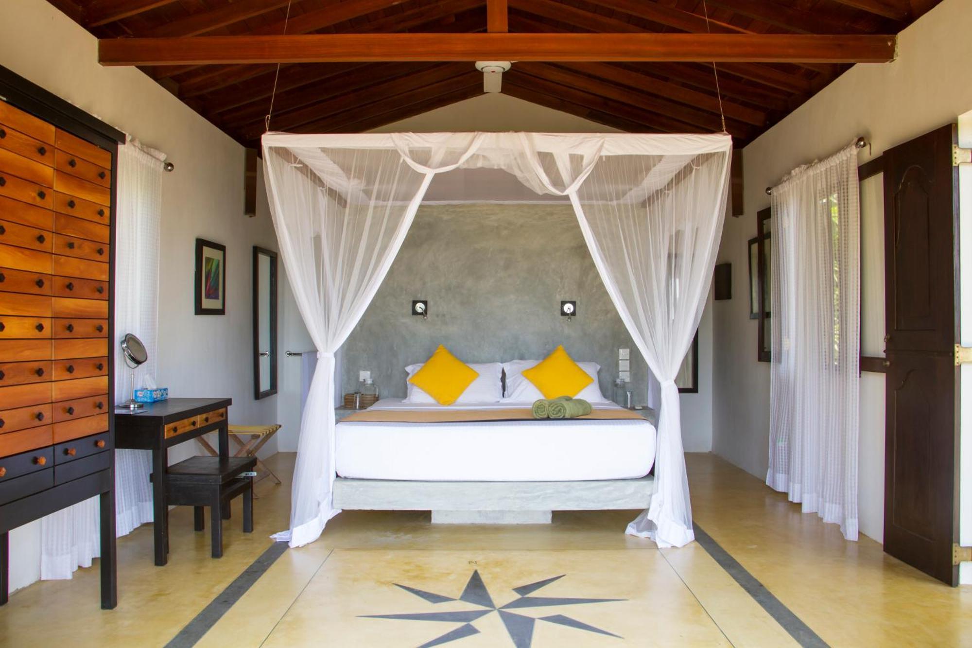 The Saffron House Hotel ดิคเวลลา ภายนอก รูปภาพ